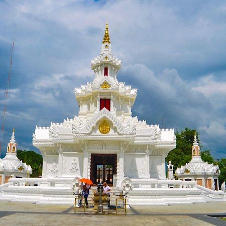 Pura Nakhon Hotel Nakhon Si Thammarat Zewnętrze zdjęcie