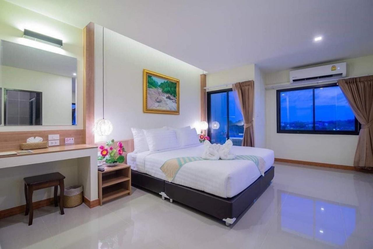 Pura Nakhon Hotel Nakhon Si Thammarat Zewnętrze zdjęcie