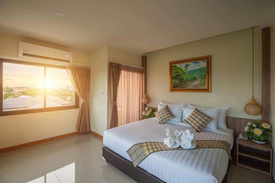 Pura Nakhon Hotel Nakhon Si Thammarat Zewnętrze zdjęcie