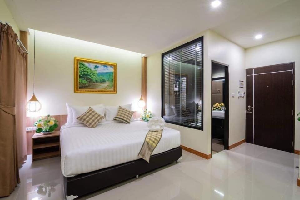 Pura Nakhon Hotel Nakhon Si Thammarat Zewnętrze zdjęcie