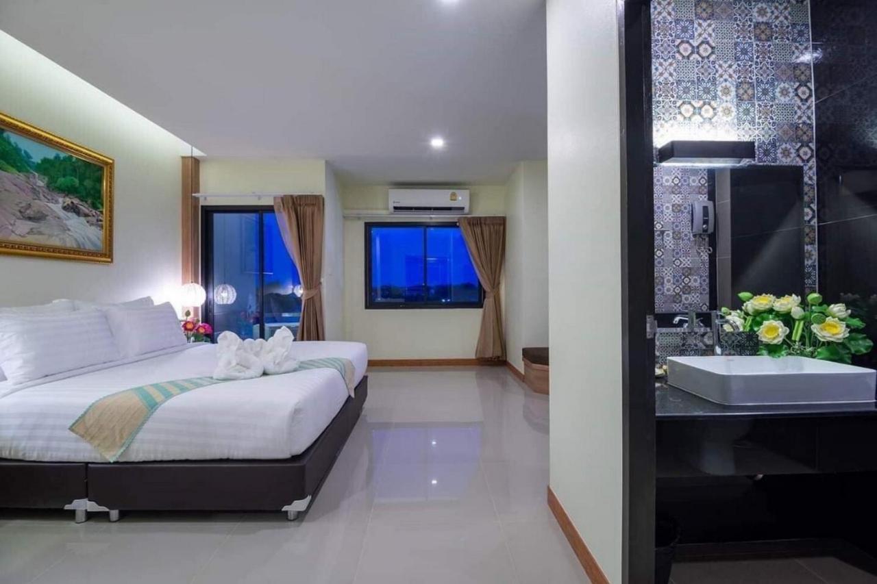 Pura Nakhon Hotel Nakhon Si Thammarat Zewnętrze zdjęcie